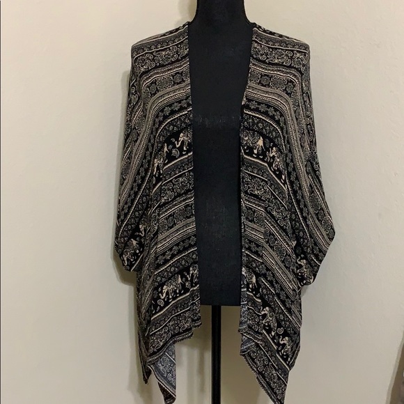 Forever 21 Jackets & Blazers - Kimono
